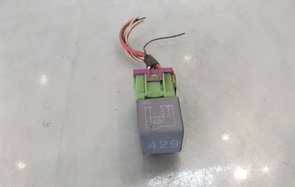 Seat Ibiza III (6L) Other relay 1J0906381