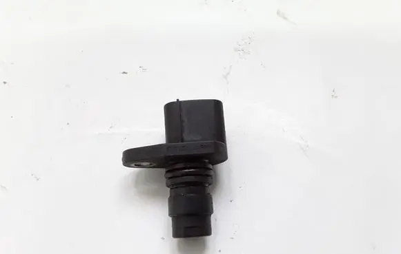 Opel Astra J Crankshaft position sensor 8973216200