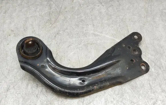 Mazda CX-5 Rear control arm