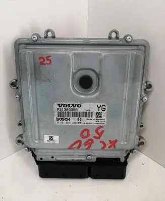 Volvo XC60 Engine control unit/module 31303388 0281015286