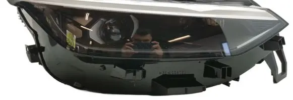 Headlight/headlamp