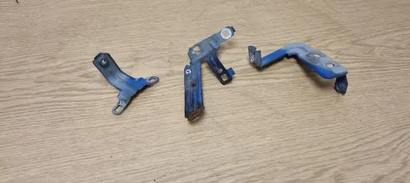 BMW 1 F20 F21 Fender mounting bracket 7284648