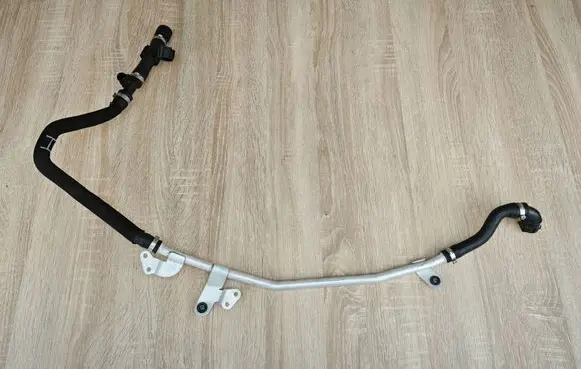 BMW X4 G02 Engine coolant pipe/hose 8597286