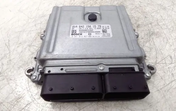 Mercedes-Benz E W211 Engine control unit/module A6421501579 0281012027