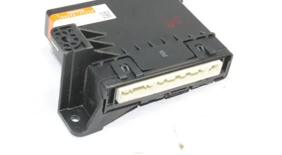 Toyota Prius (XW30) Other devices 8865047320