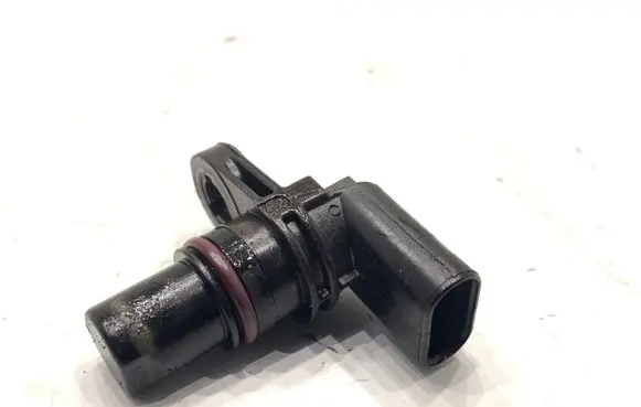 Audi A3 S3 8V Camshaft position sensor 04C907601