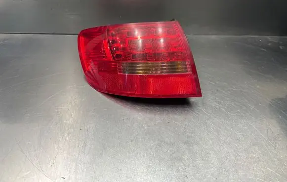 Audi A6 S6 C6 4F Rear/tail lights 89037044