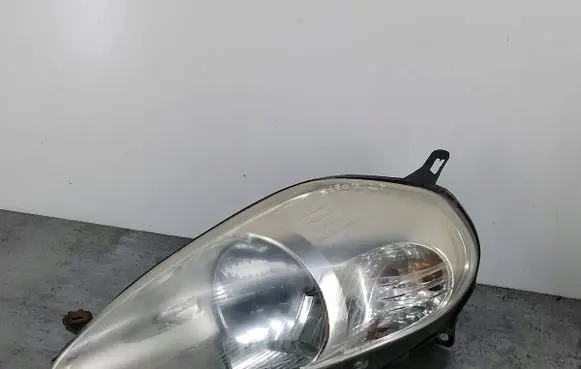 Fiat Grande Punto Headlight/headlamp 08-661-1147L