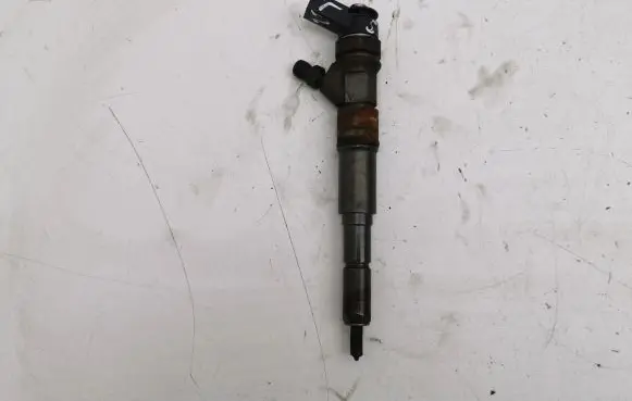 BMW 5 E60 E61 Fuel injector 0445110212 7794652