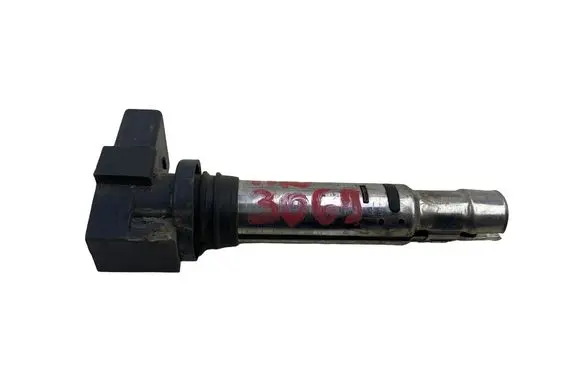 Volkswagen PASSAT B6 High voltage ignition coil 0986221023