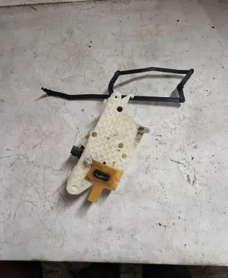 Mercedes-Benz Vito Viano W639 A/C air flow flap actuator/motor T6354001