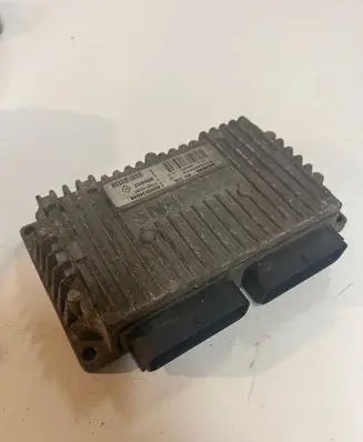 Renault Scenic I Gearbox control unit/module 8200034948 S105280012