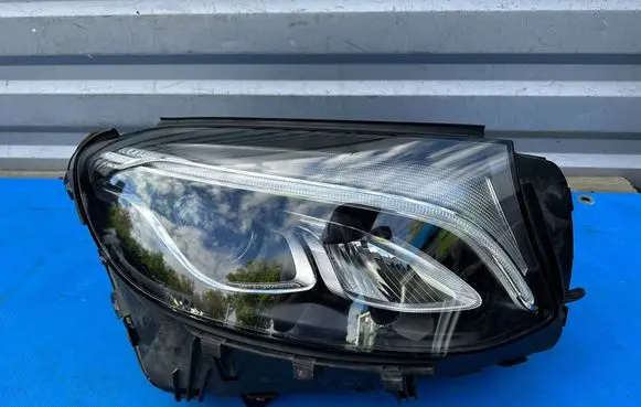 Headlight/headlamp