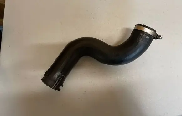 Audi A4 S4 B8 8K Engine coolant pipe/hose 8K0145737Q