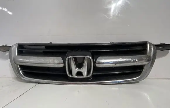Honda CR-V Front bumper upper radiator grill