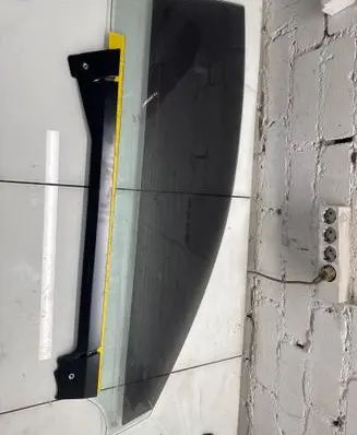 Mercedes-Benz S C217 Front door window/glass (coupe) 43R010388 E000255 F000255