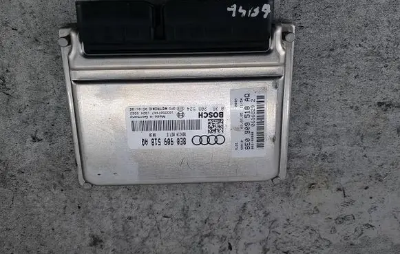 Audi A4 S4 B7 8E 8H Engine control unit/module ECU 8E0909518AQ