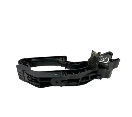 Mercedes-Benz E W211 Accelerator throttle pedal A1713000004 A2113010001