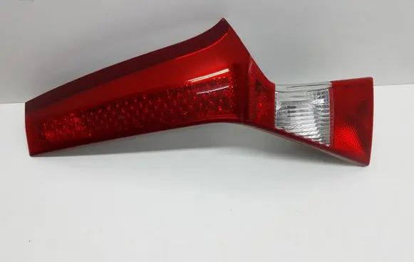 Volvo V70 Tailgate rear/tail lights