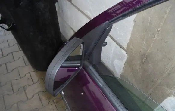 Manual wing mirror
