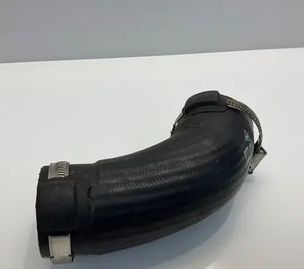 Intercooler hose/pipe