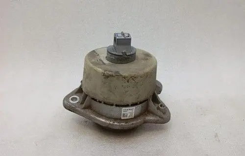 Mercedes-Benz S C217 Engine mount bracket A2222404217