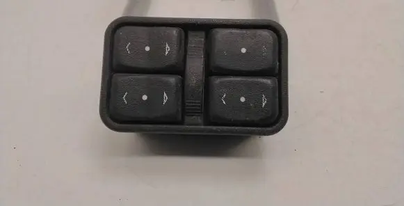 Opel Zafira A Electric window control switch 13363401 90561086 15502L02
