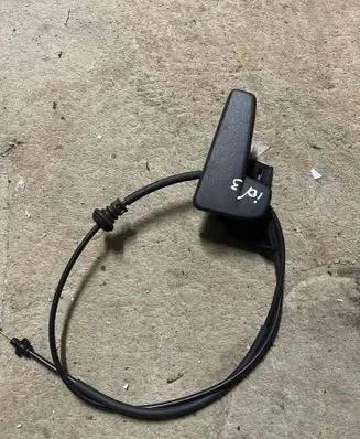 Volkswagen ID.3 Engine bonnet (hood) release handle