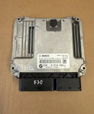 BMW 3 F30 F35 F31 Engine control unit/module 0281018635 8518569 030411765
