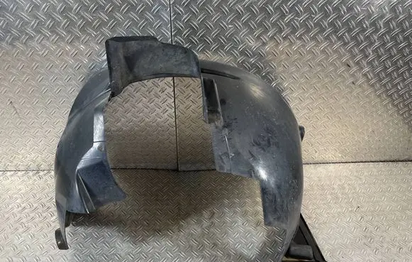 BMW X5 E53 Front wheel arch liner splash guards 51718402443