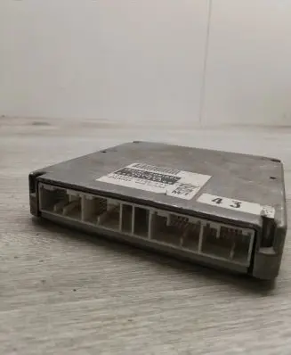 Toyota Avensis Verso Engine control unit/module 8966144300