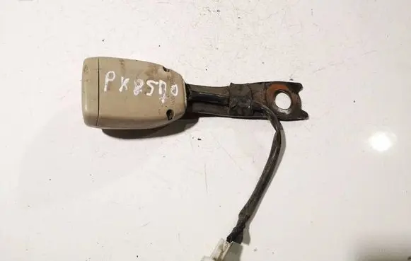 Lexus IS 200-300 Front seatbelt buckle