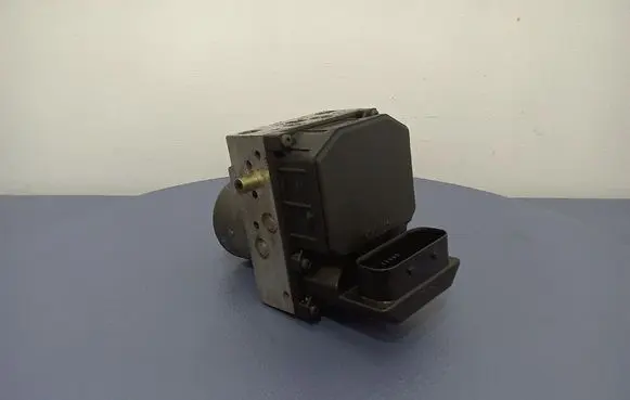 Audi A4 S4 B6 8E 8H ABS Pump 8E0614517