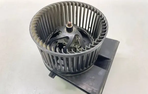 Audi A3 S3 8L Heater fan/blower 1J1819021A