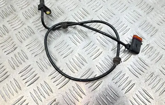 Mercedes-Benz S W221 ABS rear brake sensor A2219050201