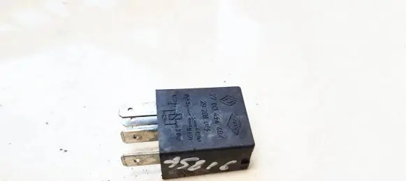Renault Clio II Other relay 7700414494