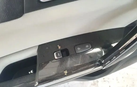 KIA Sportage Electric window control switch 2103100635 93575f1520