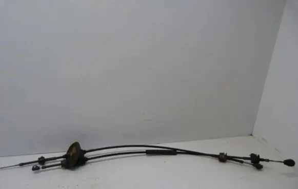 Citroen C3 Gear shift cable linkage