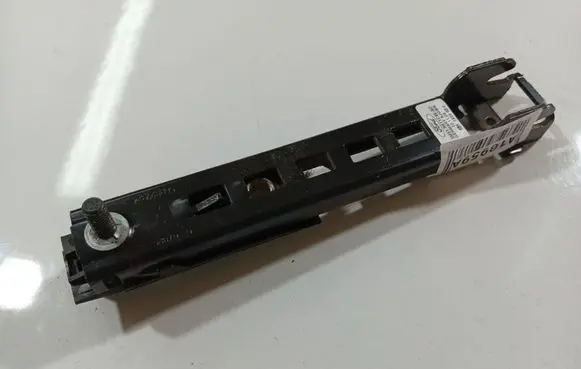 Ford Focus C-MAX Seat belt adjustment rail 3M51R611C46AC