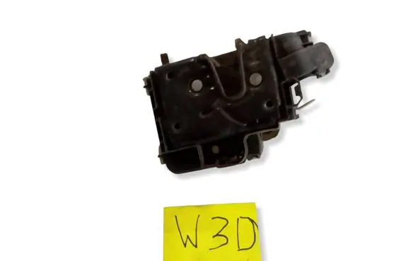 Volkswagen Polo IV 9N3 Rear door lock 518469514689