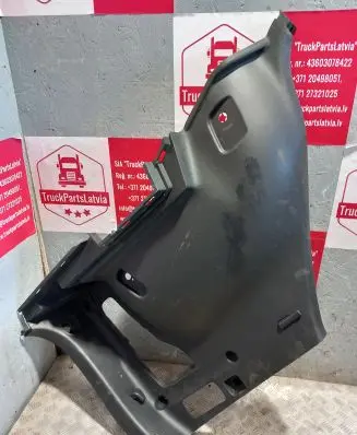Toyota RAV 4 (XA30) Trunk/boot side trim panel 6473042070 T11054