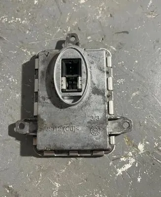 BMW X5 F15 Headlight ballast module Xenon 7356250
