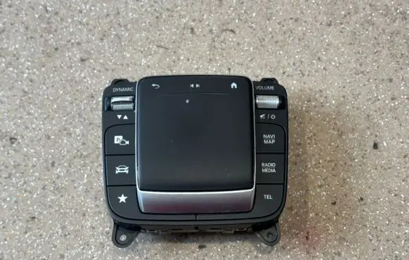 Mercedes-Benz GLE W167 Head unit multimedia control A2479003903