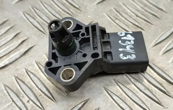 Volkswagen T-Cross Air pressure sensor 0281002977 03G906051E