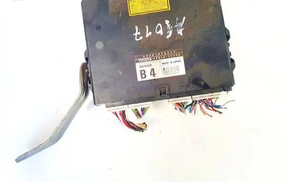 Toyota Previa (XR30, XR40) II ABS control unit/module 8954028490 89540-28490