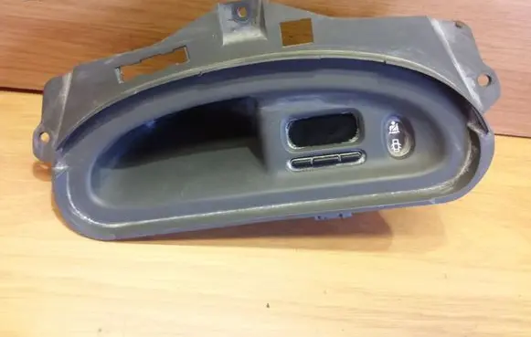 Renault Scenic I Screen/display/small screen 7700421038