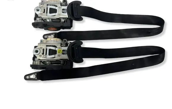 Audi Q8 Front seatbelt 