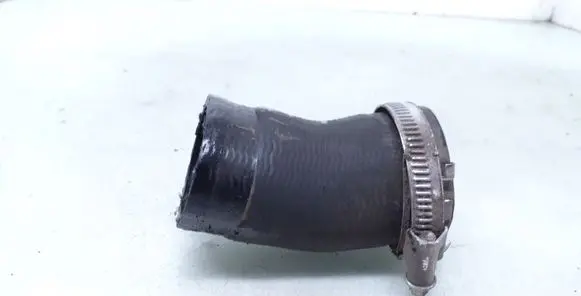 Intercooler hose/pipe