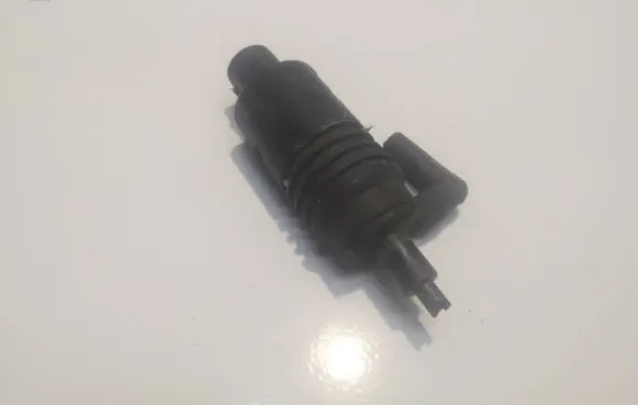 Audi A4 S4 B5 8D Windscreen/windshield washer pump 4A0955651
