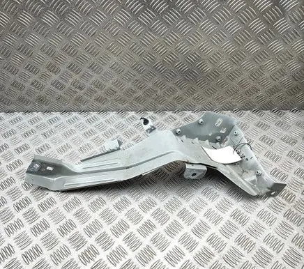 Volvo XC40 Headlight/headlamp mounting bracket 32348652